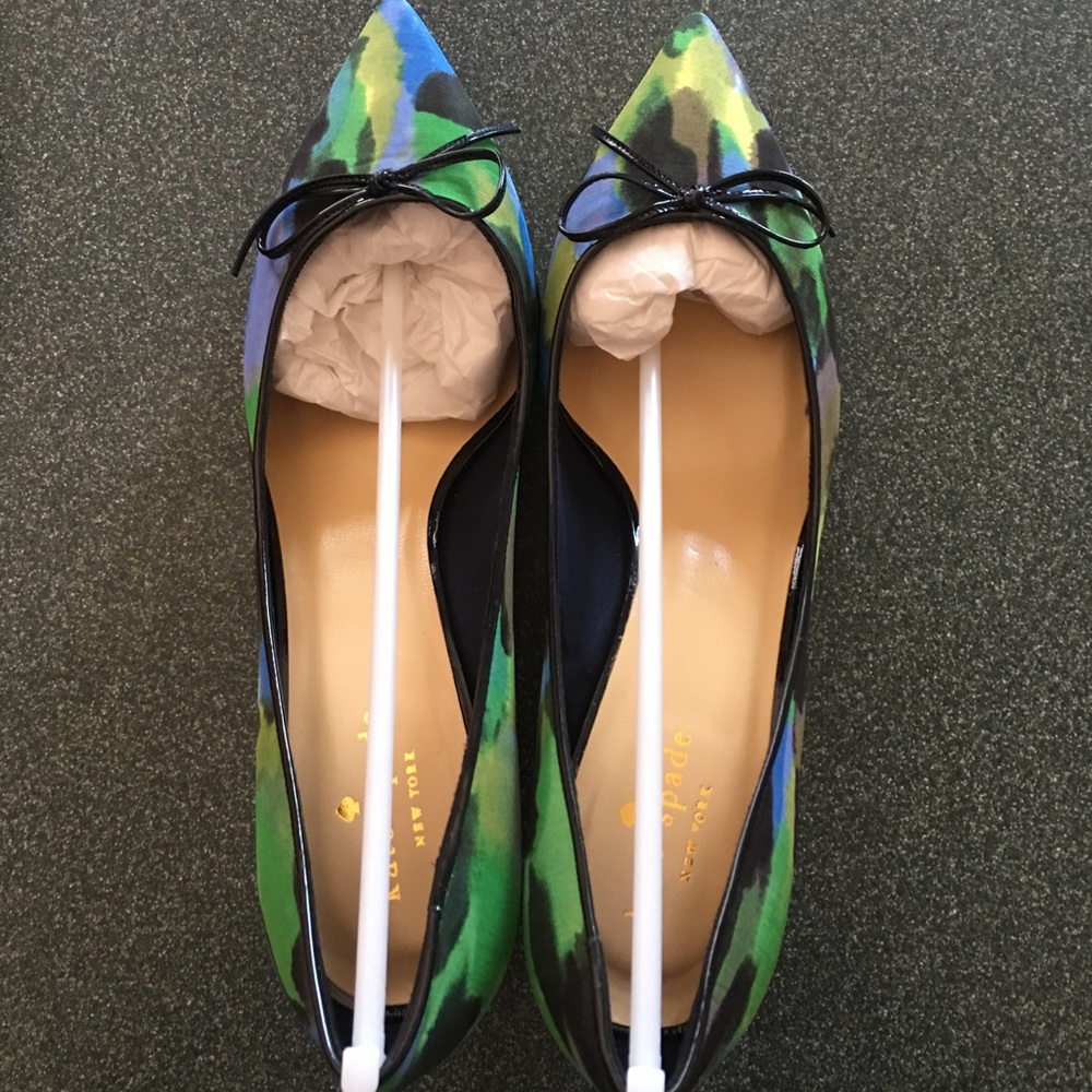 ⬇️$100  Kate spade ♠️ sienna royal blue shoes